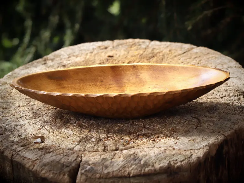 handgeschnitzte Holzschüssel "boat"