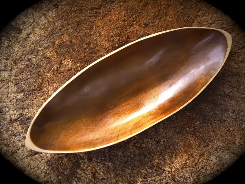 handgeschnitzte Holzschüssel "Schiffchen"
