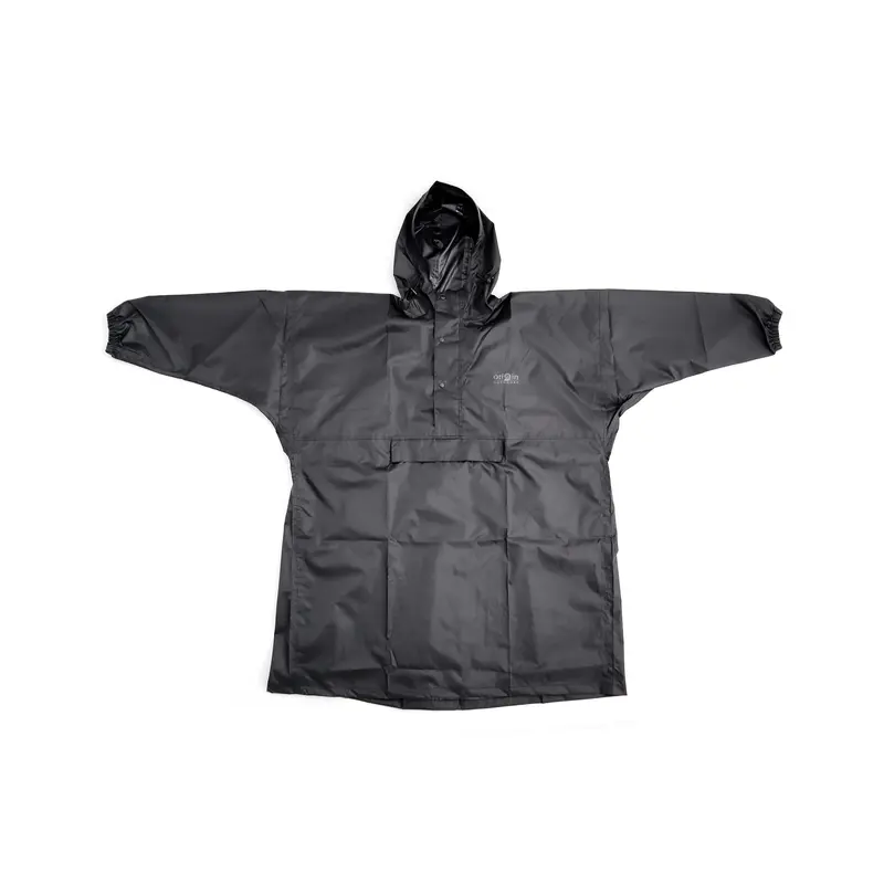 Regenponcho Trekking mit Backpack